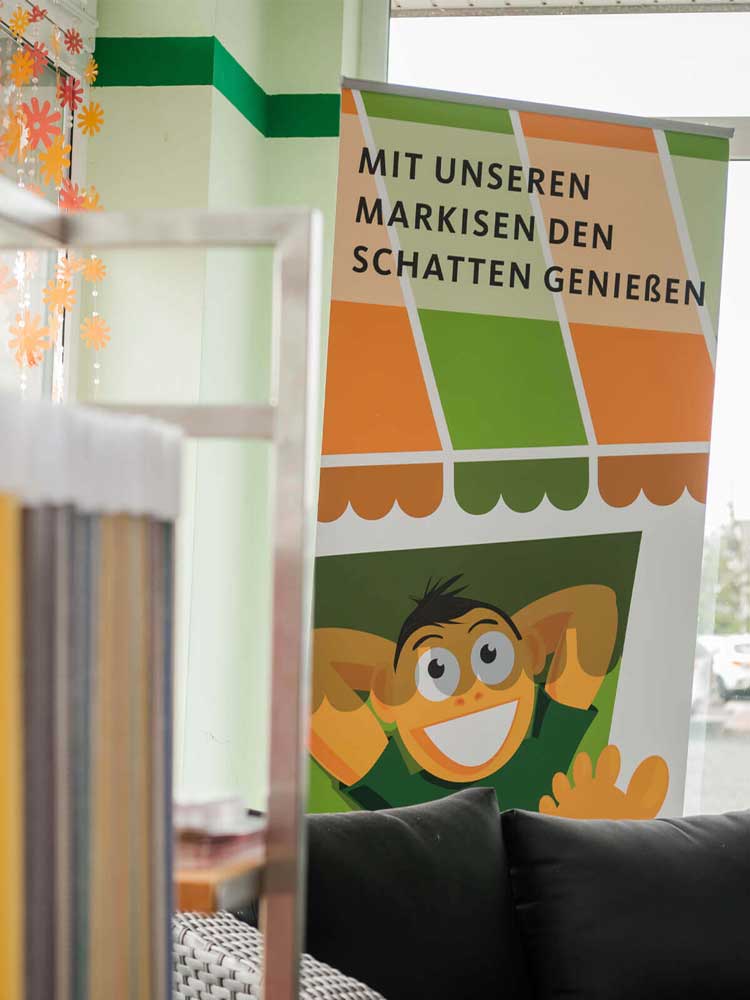 Hochwertige Markisen-Farbauswahl mit vielen verschiedenen Tuchfarben und Mustern zur individuellen Gestaltung Ihrer Terrasse von Roxx Terrassen