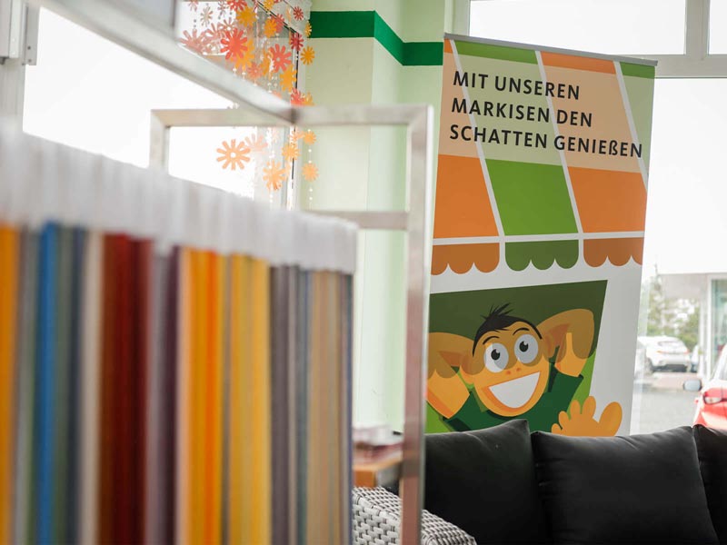 Hochwertige Markisen-Farbauswahl mit vielen verschiedenen Tuchfarben und Mustern zur individuellen Gestaltung Ihrer Terrasse von Roxx Terrassen